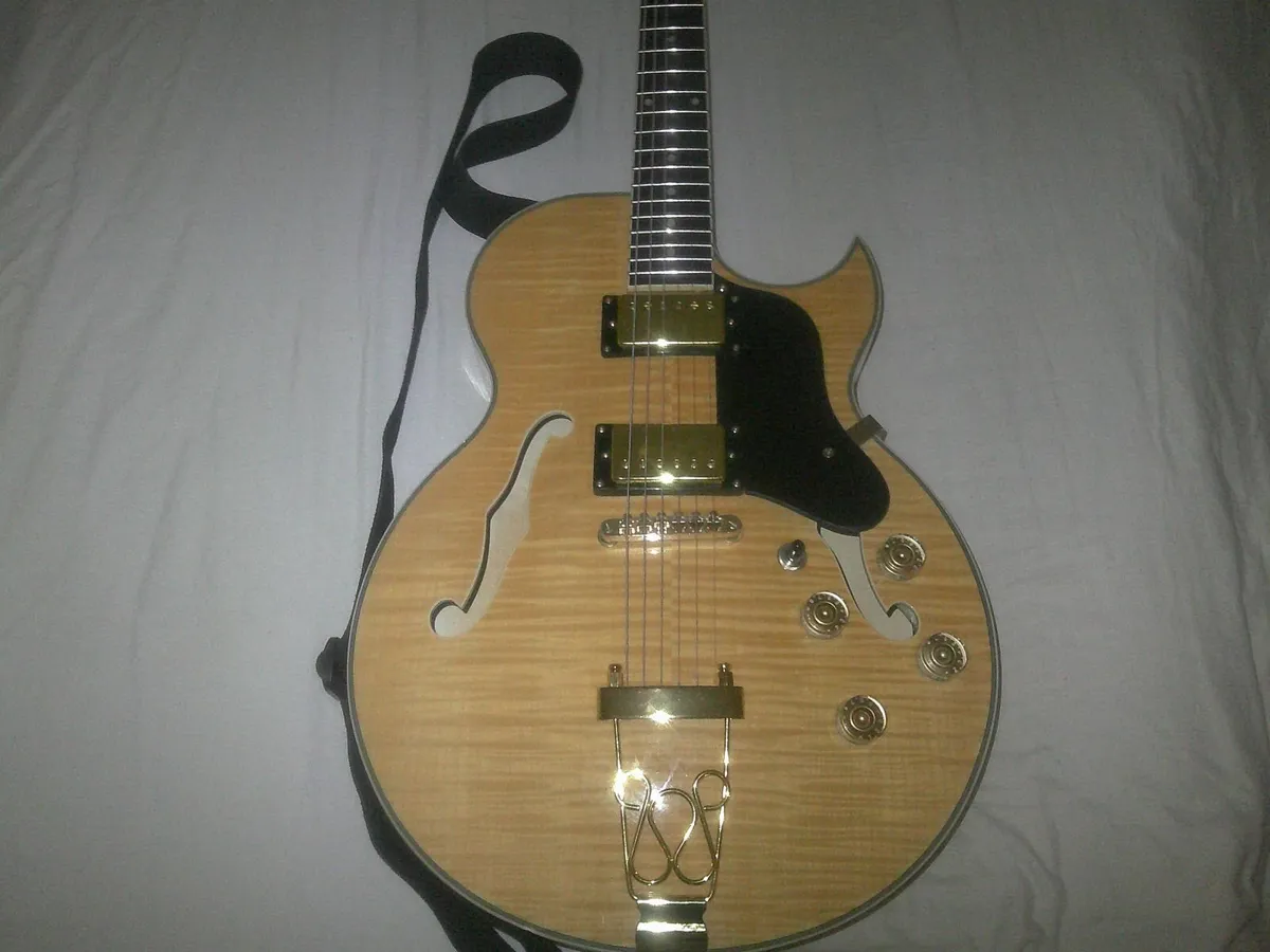 Jazz Guitar - Image 2