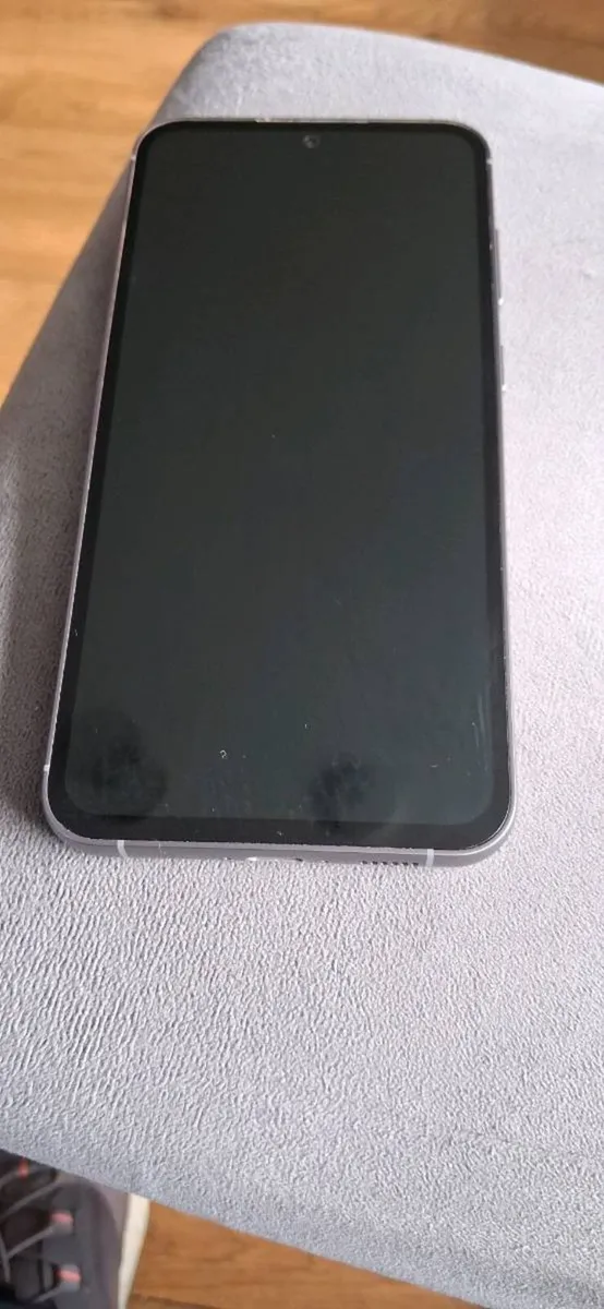 Mobile phone - Image 1
