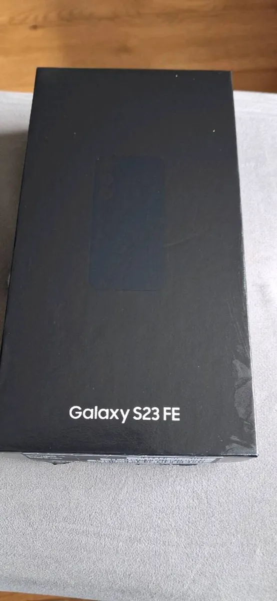 Mobile phone - Image 2