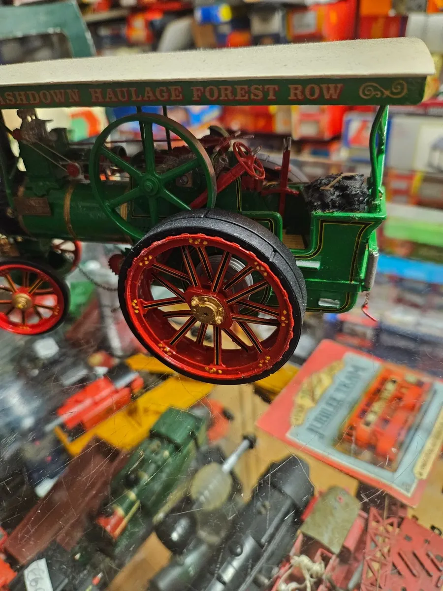 Corgi Steam Traction Engine - Image 4