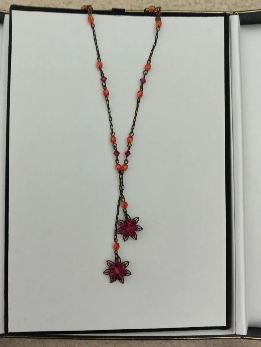 Knecklace