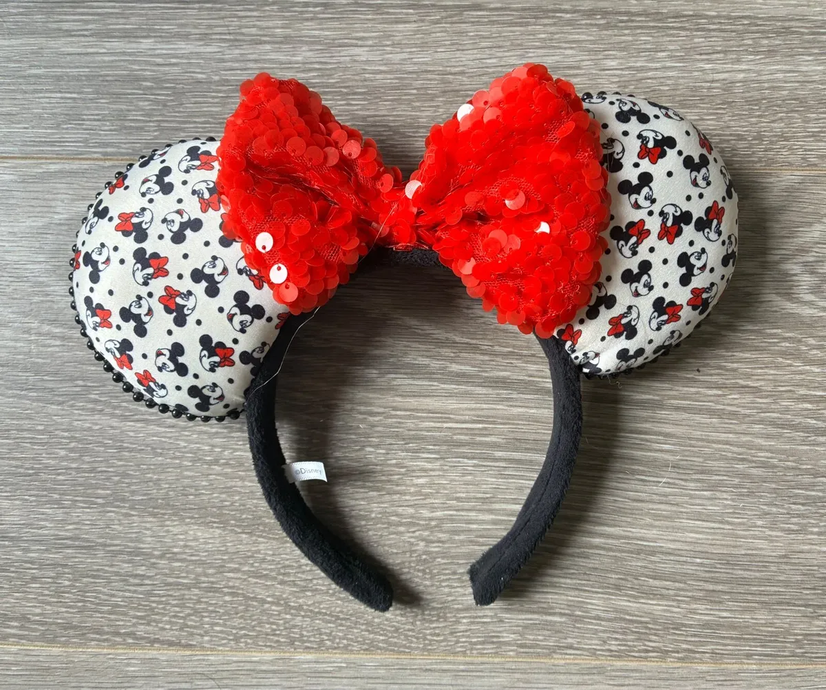 Minnie Mouse Hairband with sequins