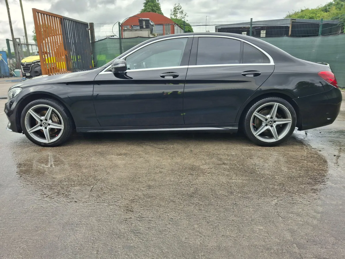 172 Mercedes C 220D AMG   Automatic - Image 3