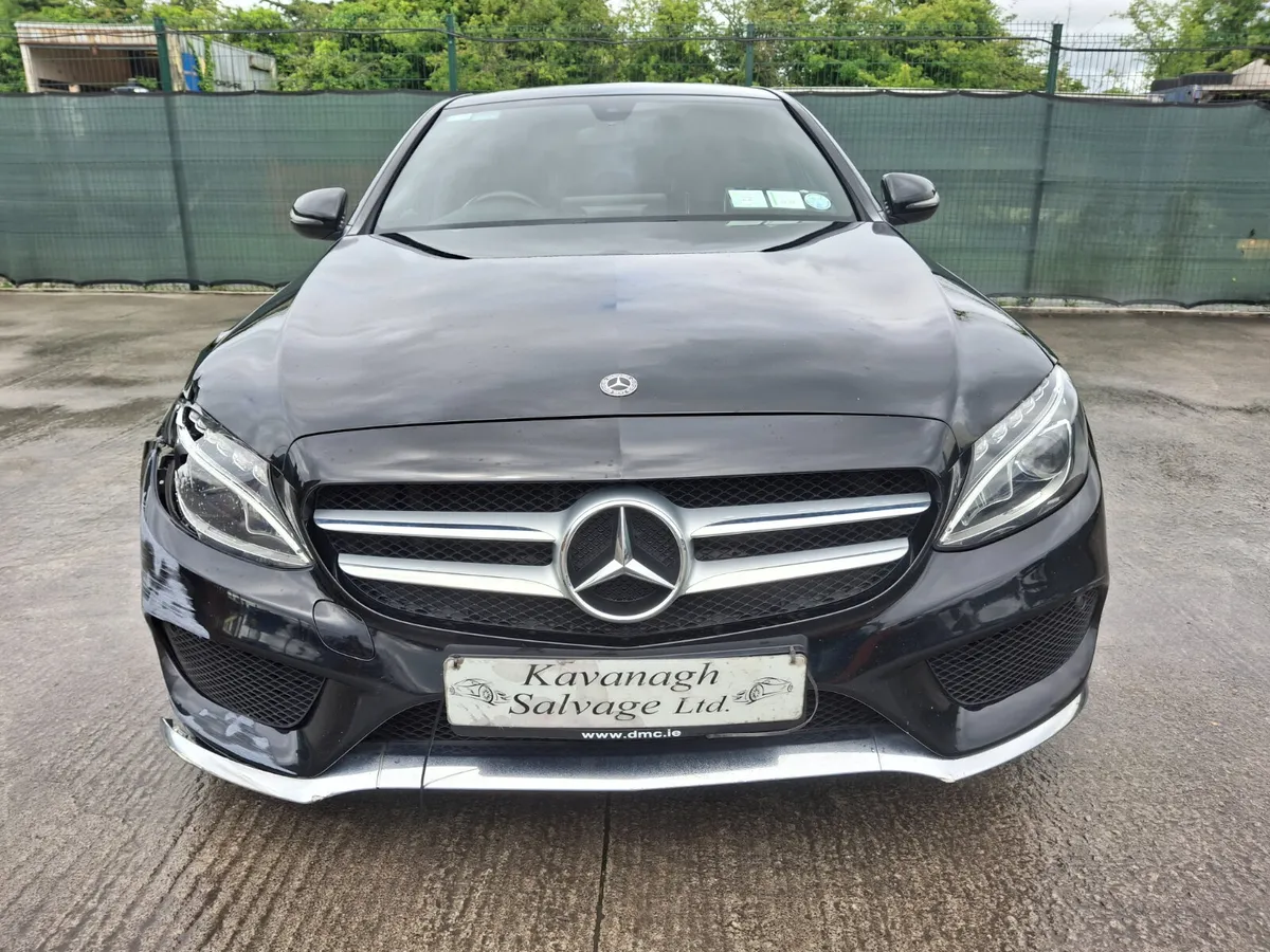 172 Mercedes C 220D AMG   Automatic - Image 4