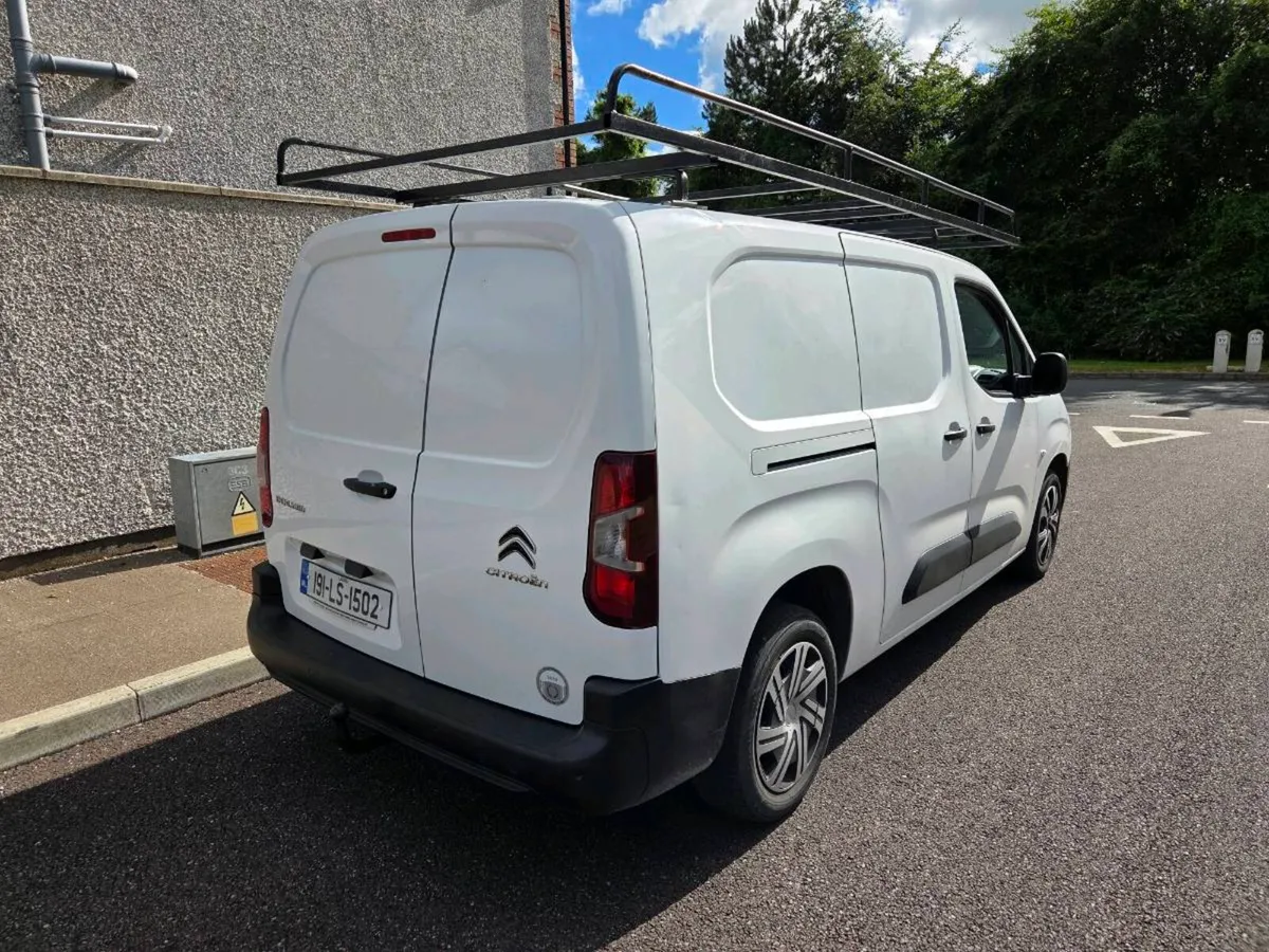 Citroen berlingo 1.5 Diesel tax&test - Image 4