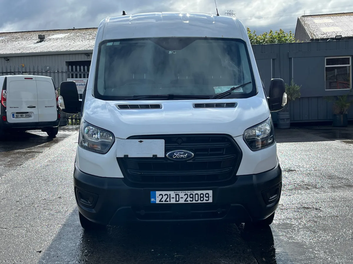 Ford Transit 2022 - Image 2