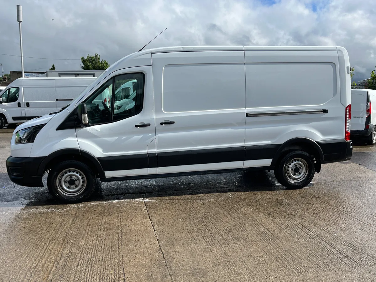 Ford Transit 2022 - Image 4
