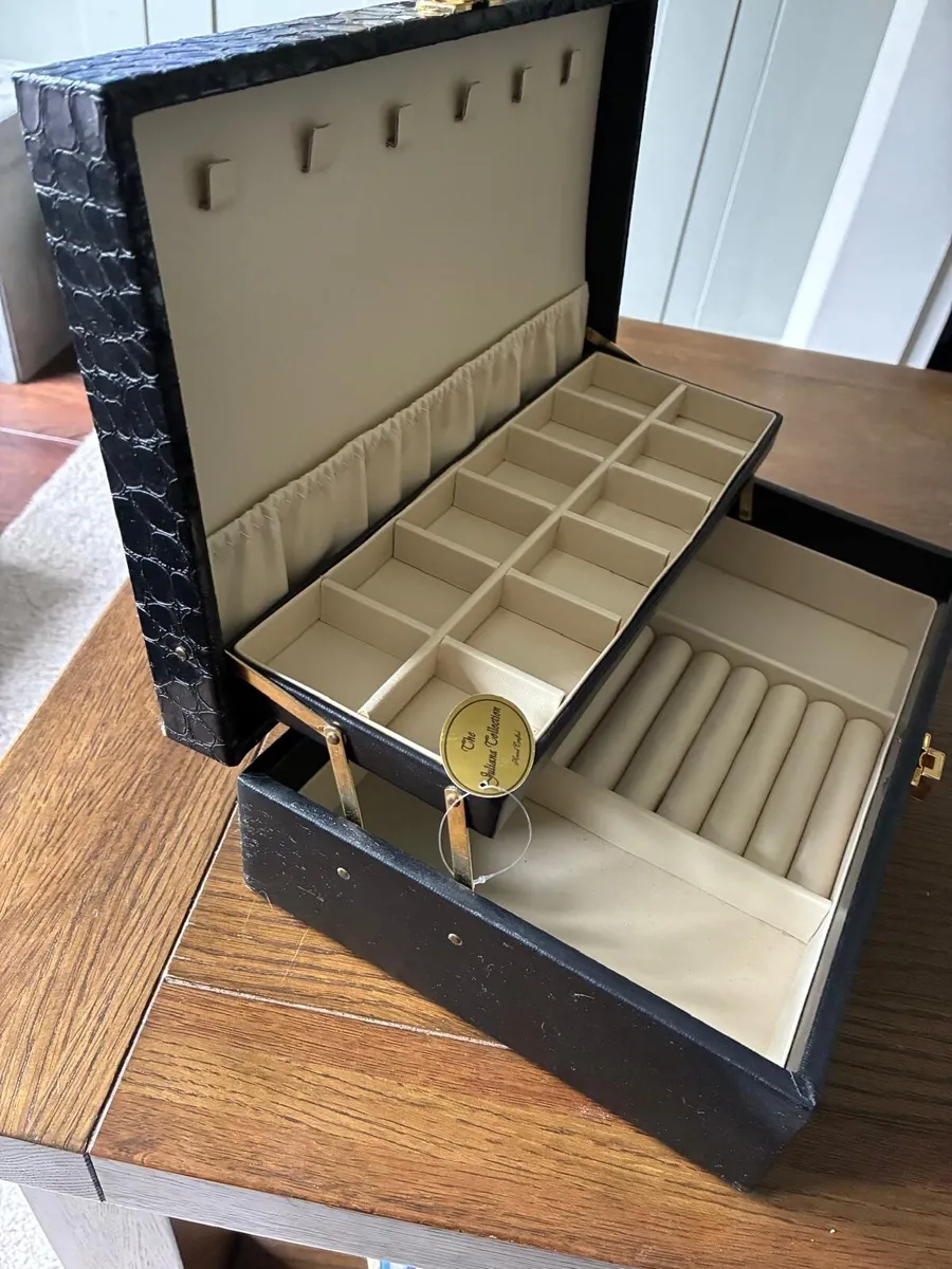 Jewellery Box - Image 2