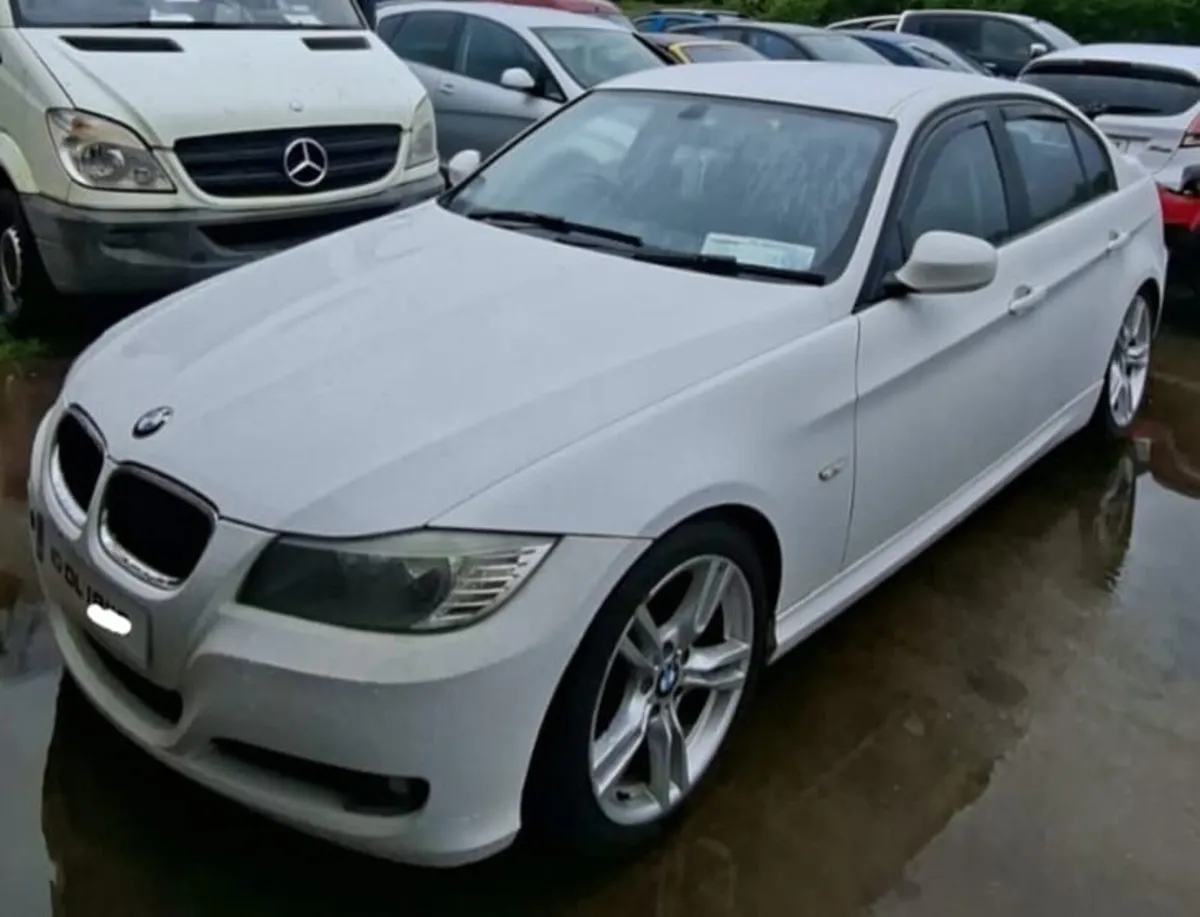 2010 BMW 320d e90 - Image 3