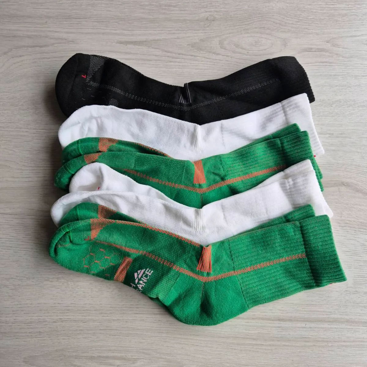 Danish Endurance,5x Crew Running Socks, UK6-8 - Image 1