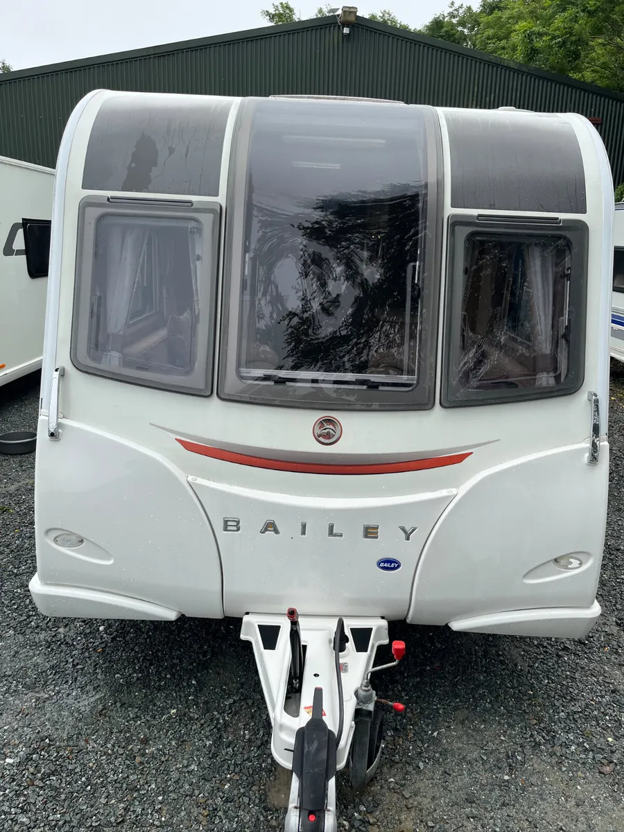 Bailey Unicorn Seville Caravan - Image 3