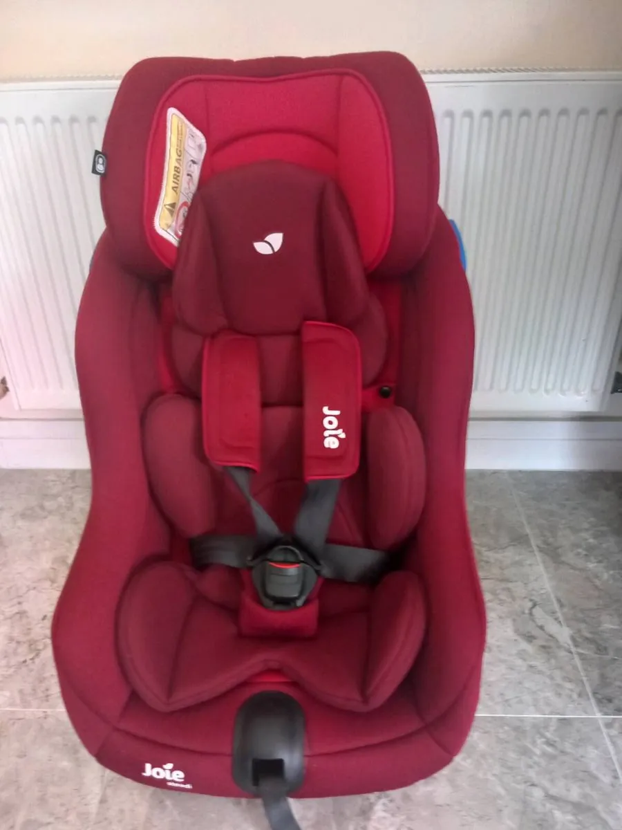 Joie Kids car seat - Image 4