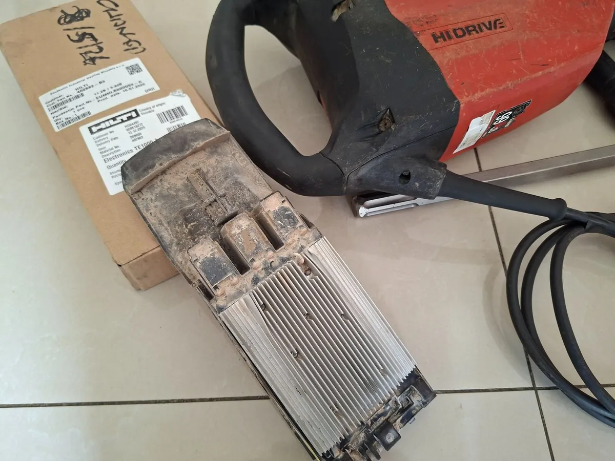 Hilti TE 1000-Avr Hi Drive Breaker 110v - Image 4
