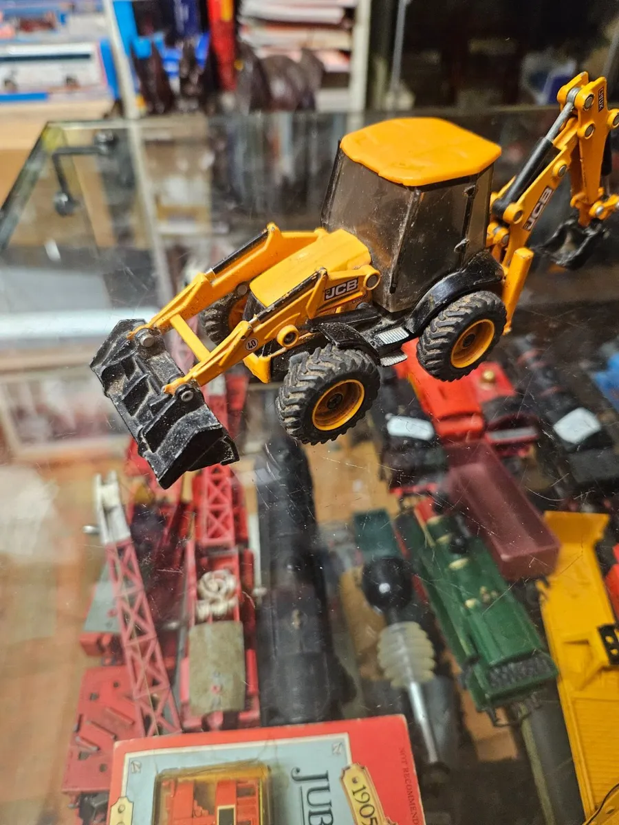 Corgi Siku JCB Loader - Image 1