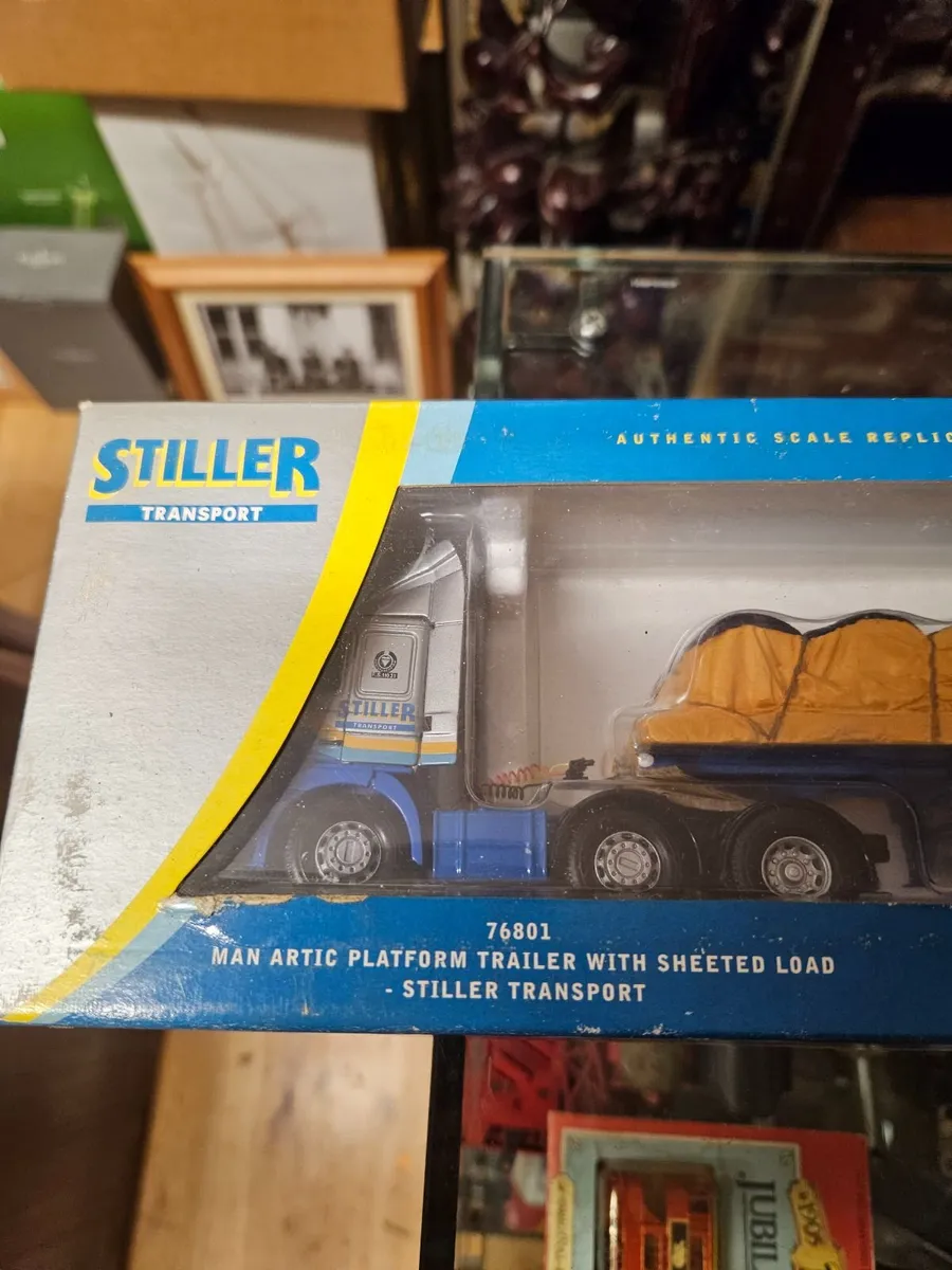 Corgi MAN Tractor Unit and Trailer 1.50 - Image 2