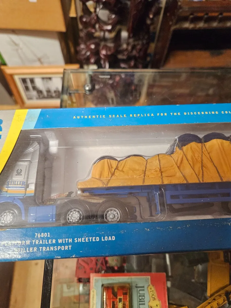 Corgi MAN Tractor Unit and Trailer 1.50 - Image 4