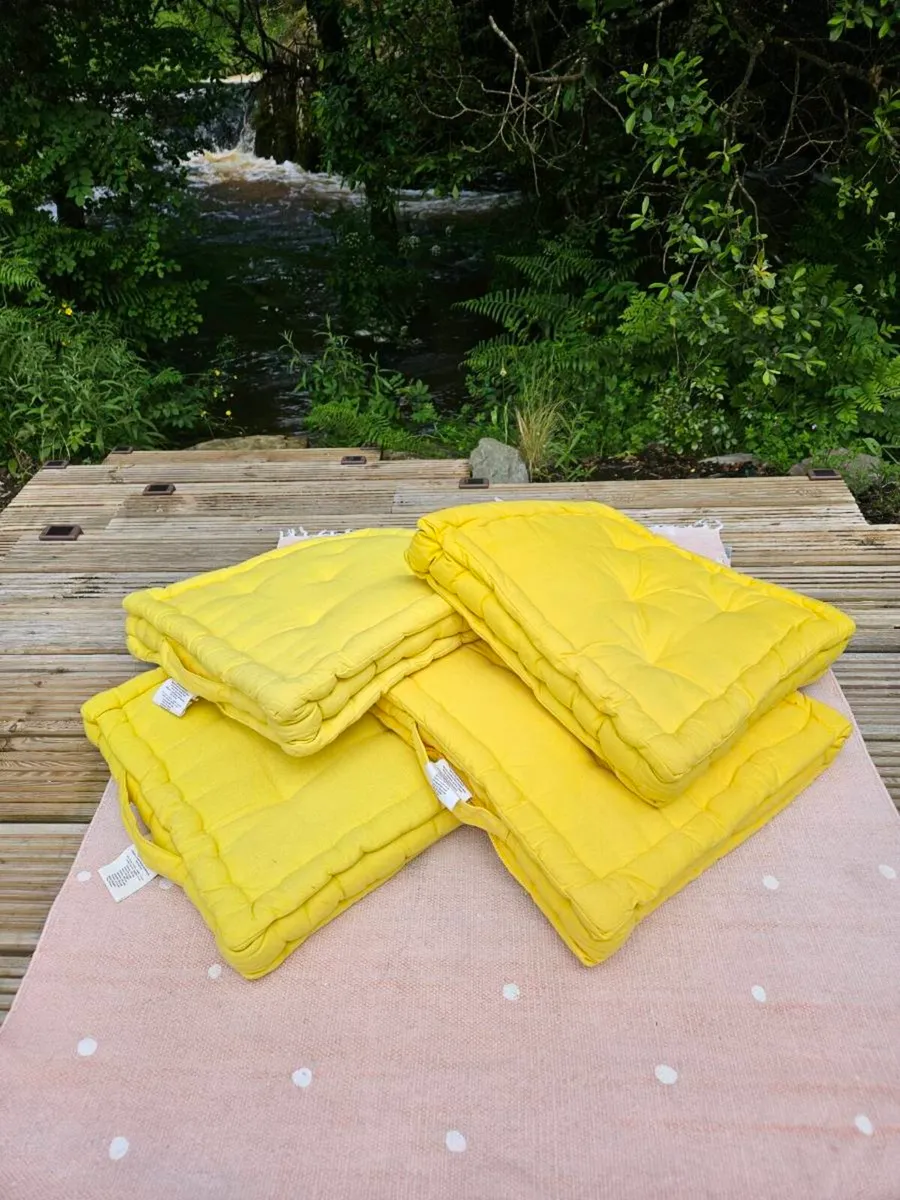 4 100% Cotton Stacking Cushions - Delivered - Image 4