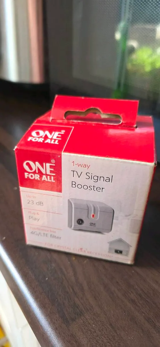 TV signal Booster