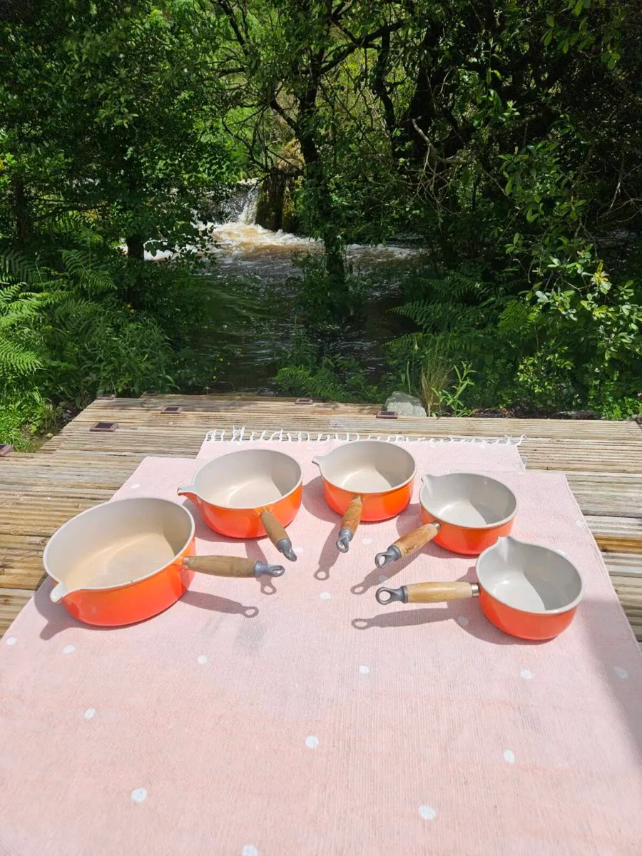 5 Vintage Orange Le Creuset Pots - Delivered - Image 1