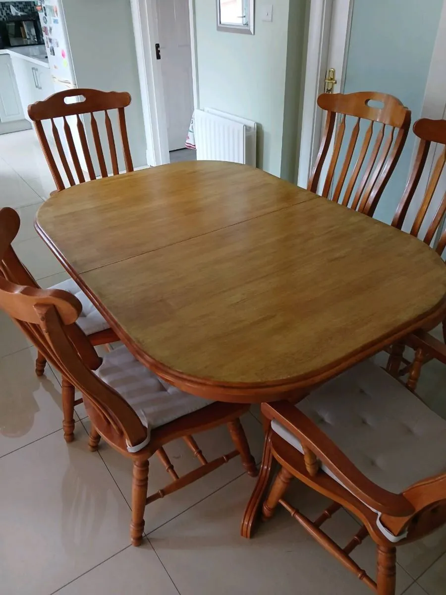 Dining table and chairs - Image 2