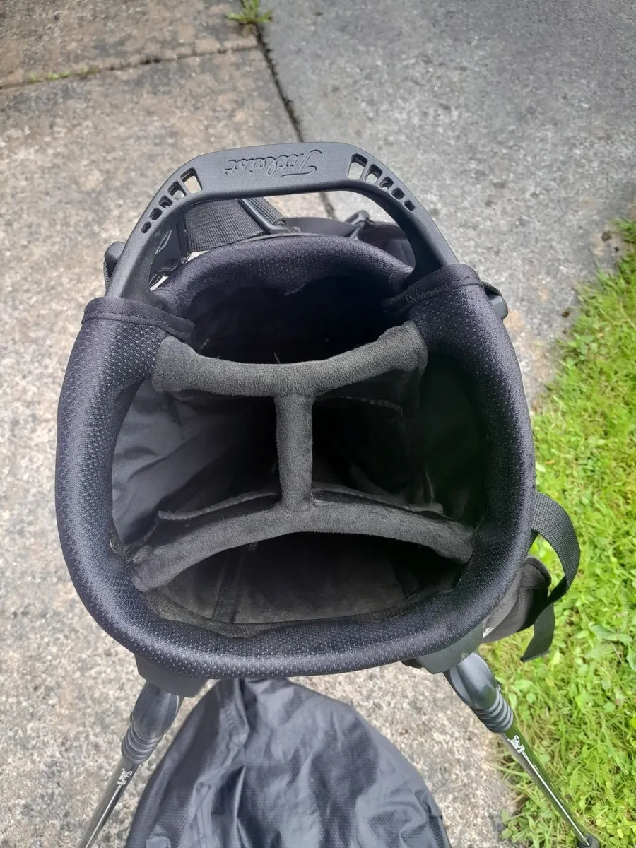Titleist Stadry stand bag - Image 3