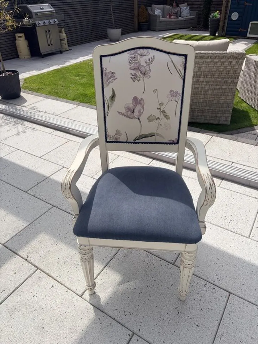 Carver Chairs x 2 - Image 1