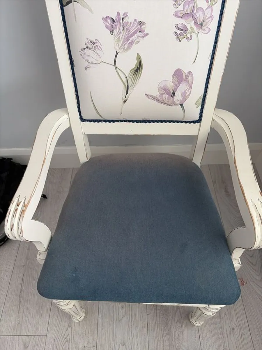 Carver Chairs x 2 - Image 3