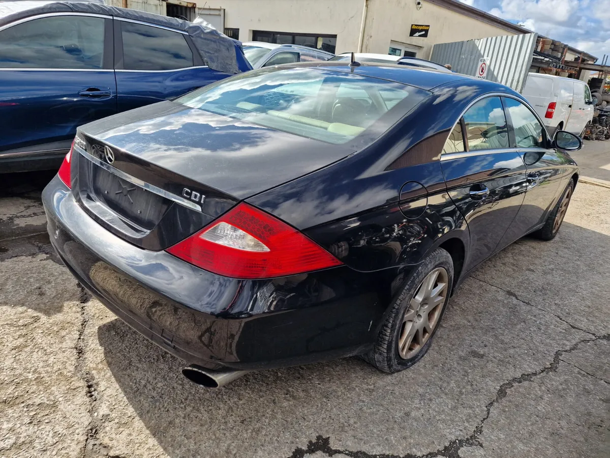 08 MERCEDES CLS 3.0 D (642920) FOR BREAKING - Image 4