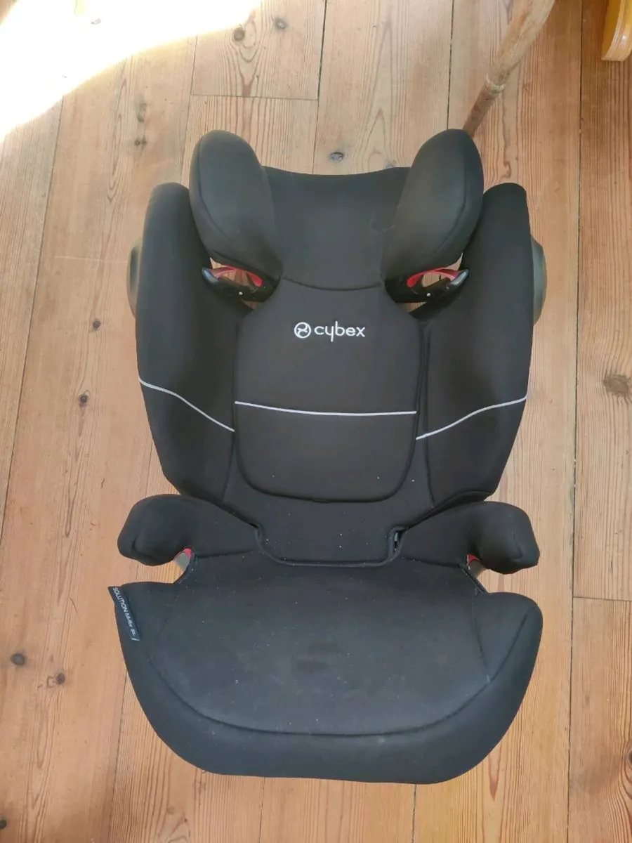Car seat - Image 1