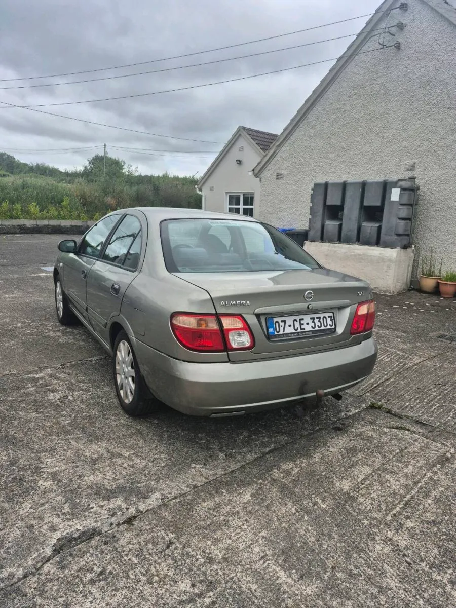 Nissan almera - Image 4