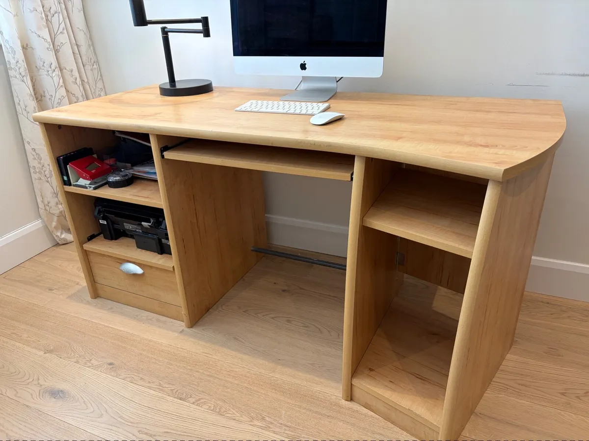Desk and matching unit - Image 1