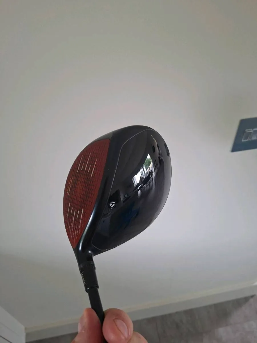 Taylormade Stealth 2 Stiff Immaculate condition - Image 2