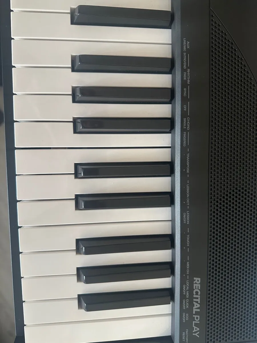 Electric piano/keyboard - Image 3