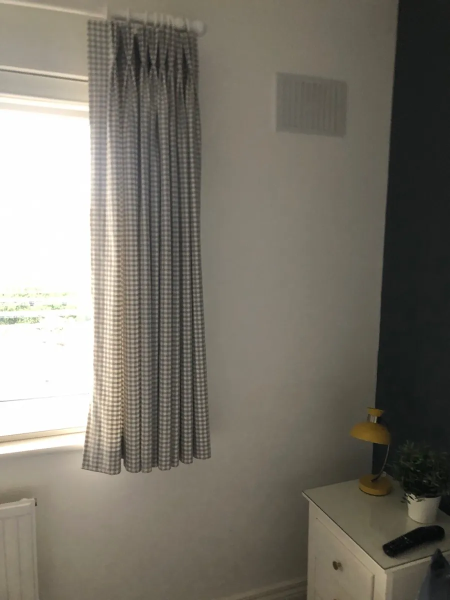 Curtains with French pleats - Image 2