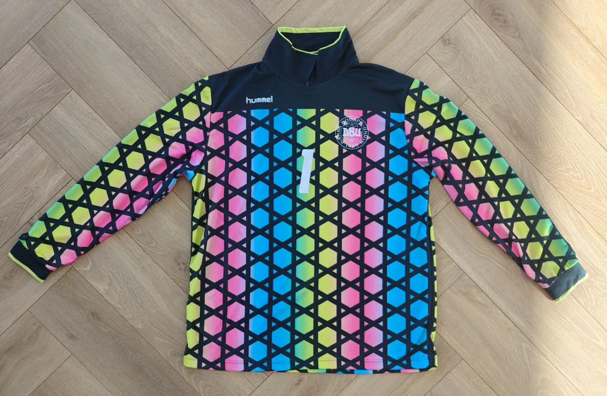 Schmeichel 92 Retro Jersey - Image 1