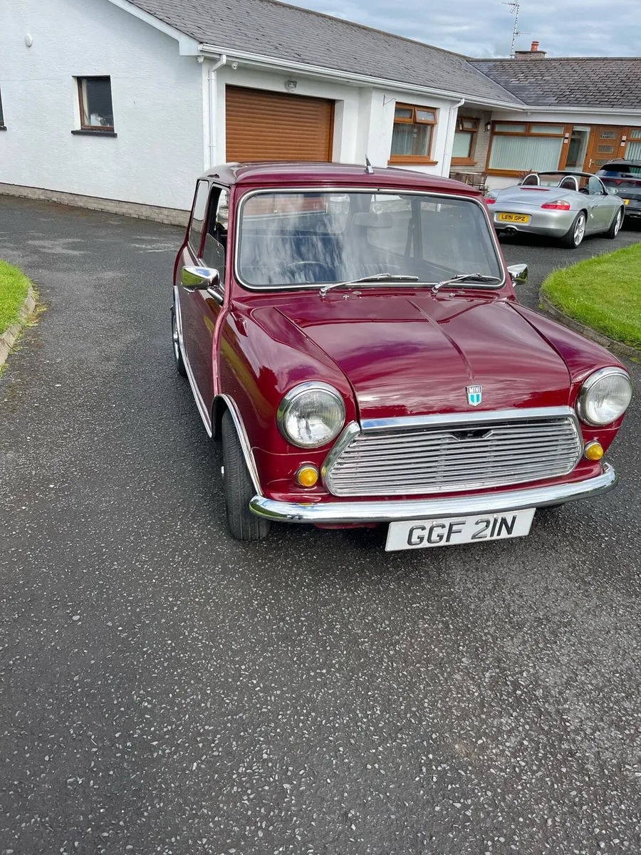 Austin Mini - Image 2