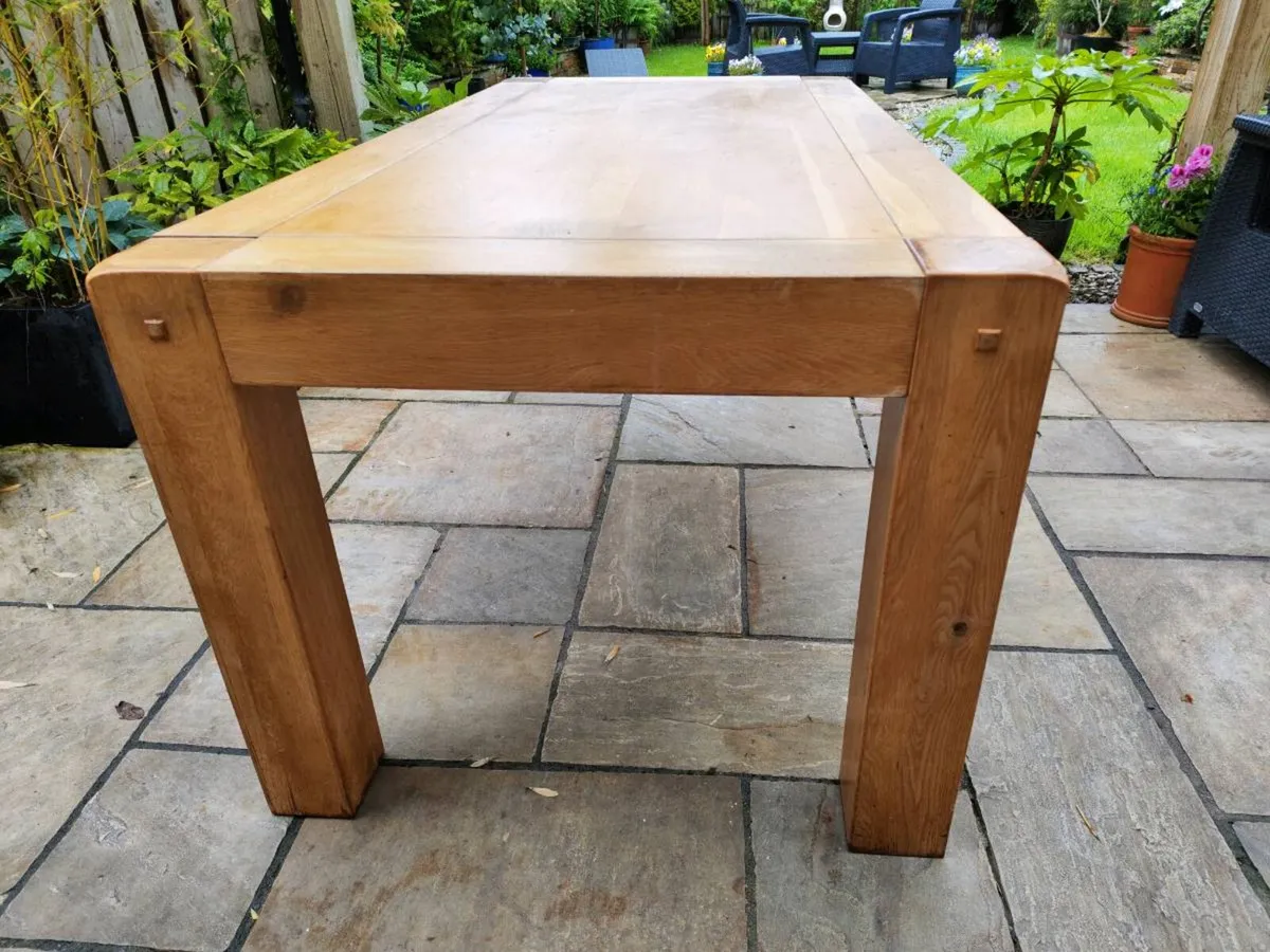 Large oak table - Image 2