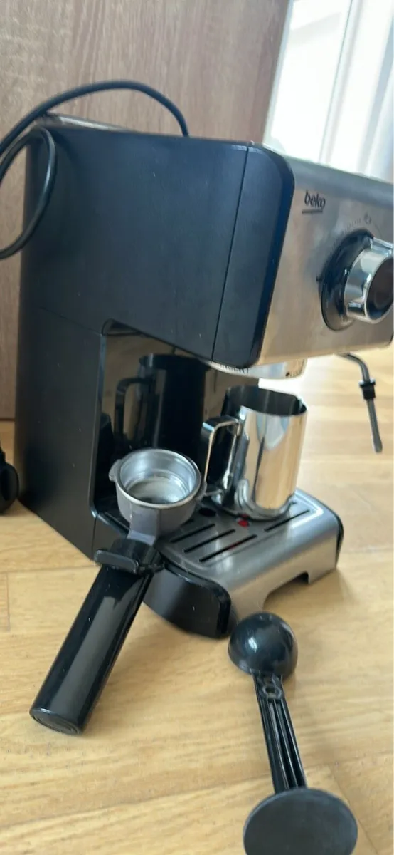 Coffee Machine - Image 3