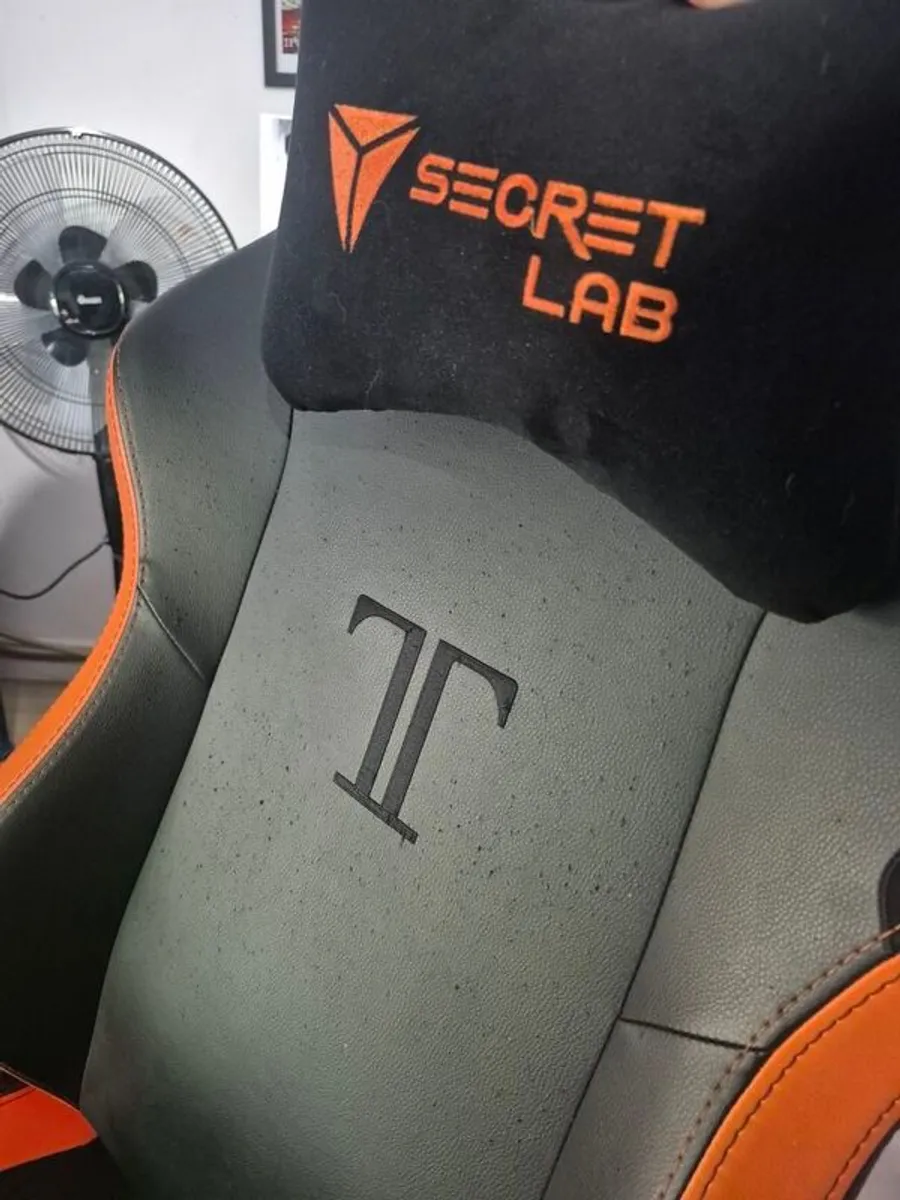 secret lab titan - Image 3
