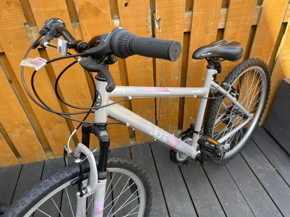 Halfords - Girl's Bike - Young Adult (Ages 11-15) - Image 4