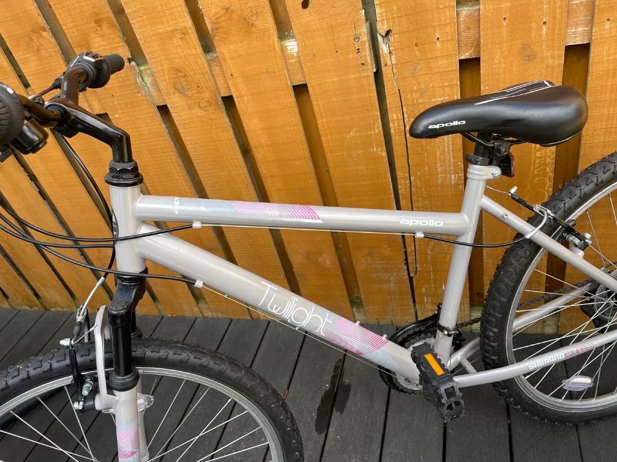 Halfords - Girl's Bike - Young Adult (Ages 11-15) - Image 2