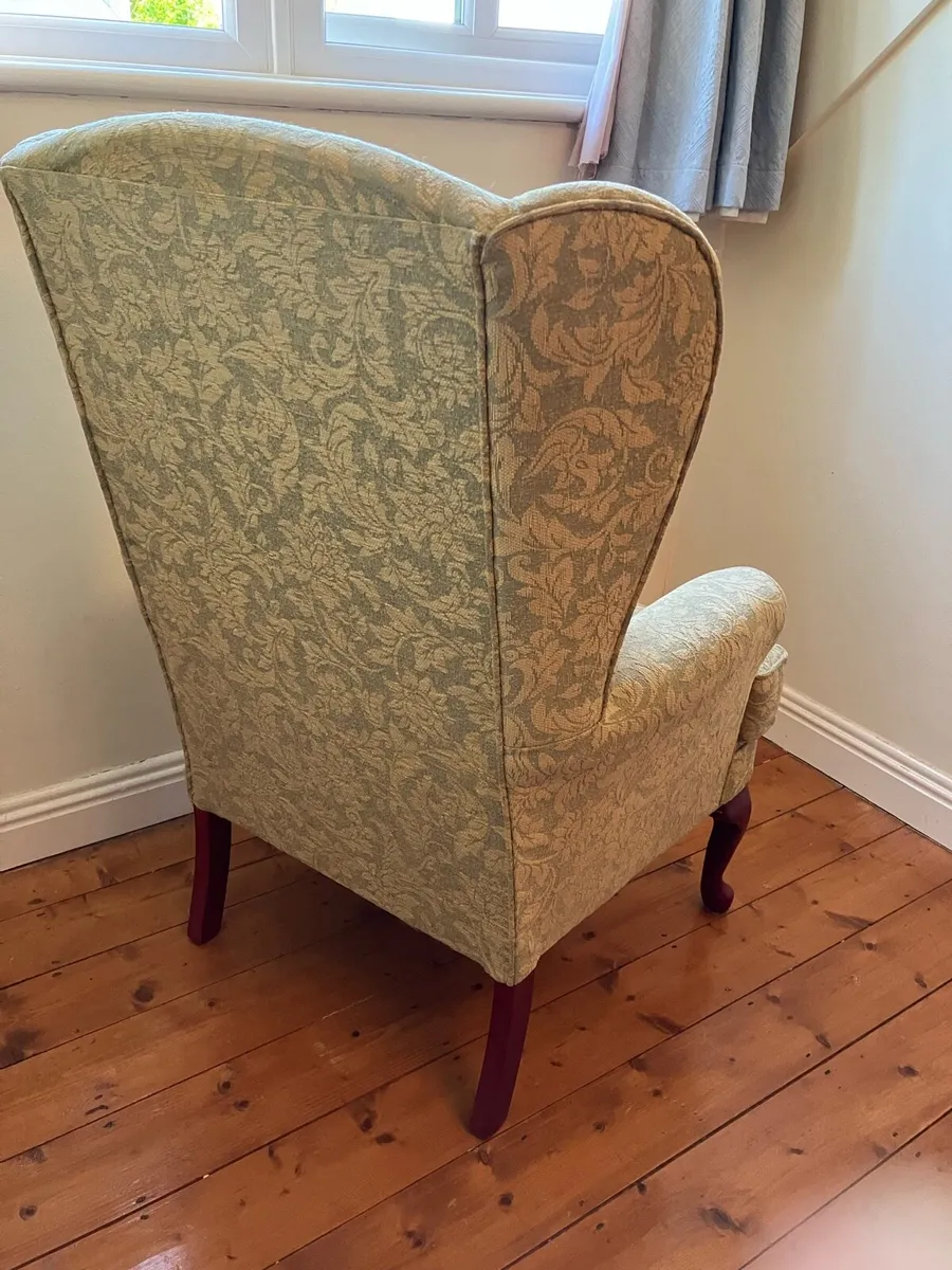Gorgeous Queen Anne chair - Image 2