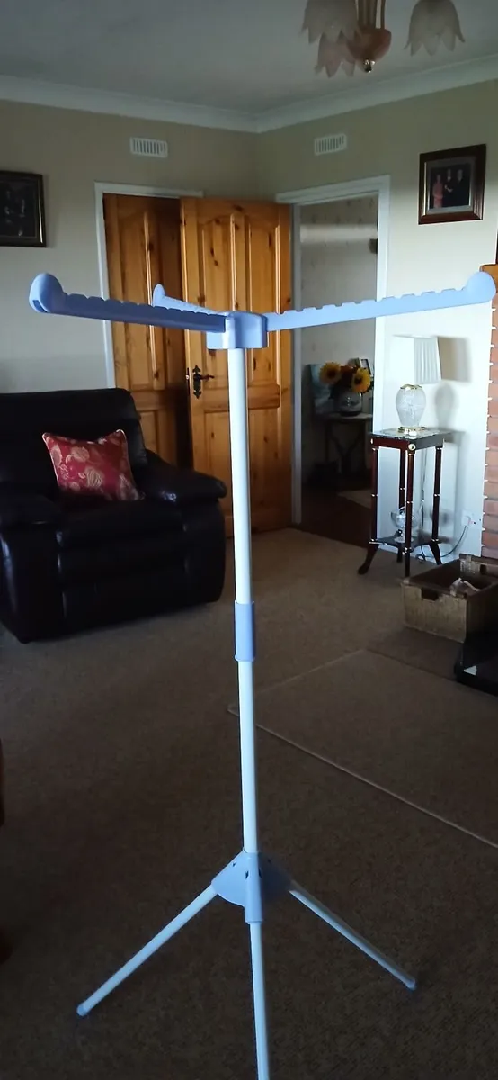 Clothes Airer/Hanger - Image 3