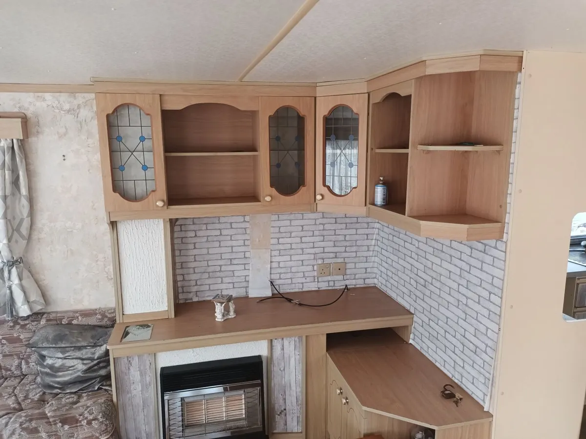 Mobile Home - Image 4
