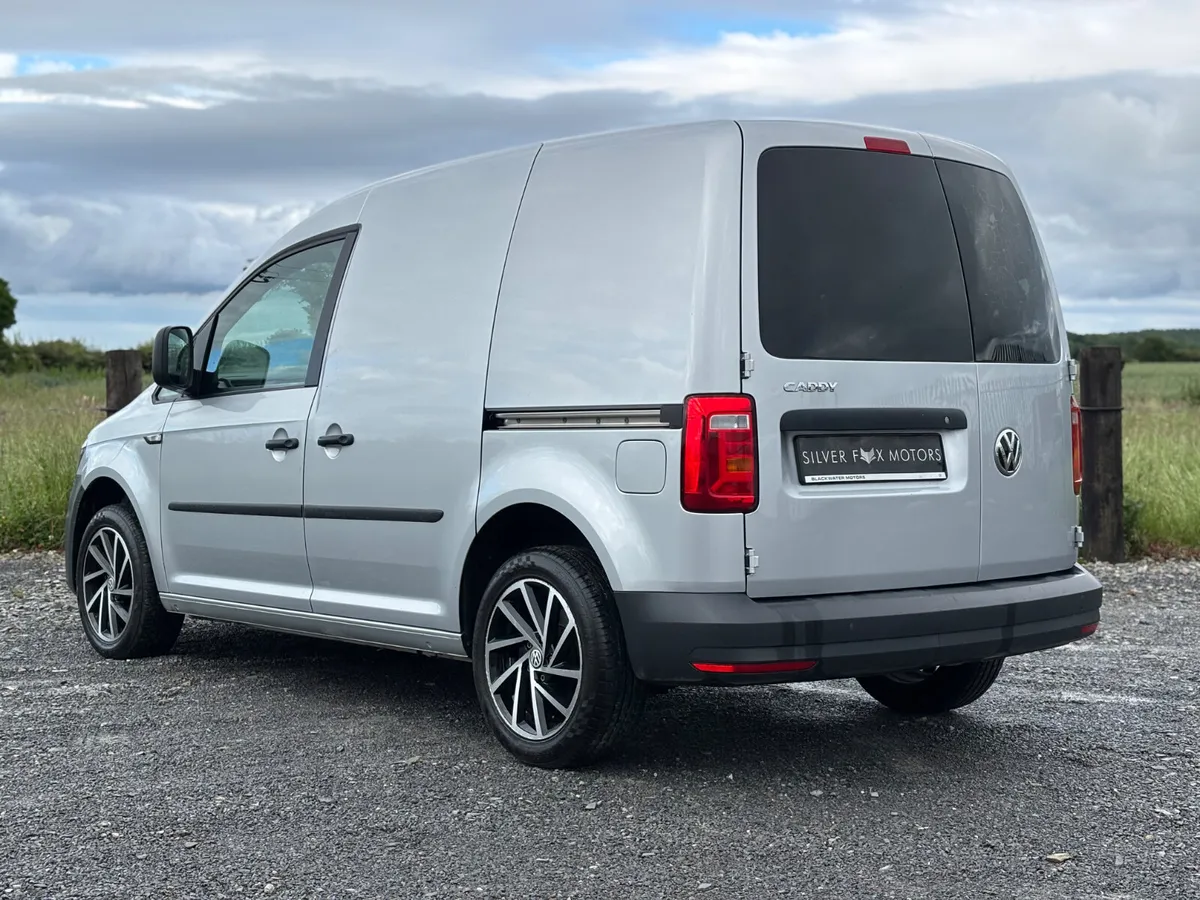 211 VW Caddy 2.0 TDI Manual /Fresh DOE - Image 2