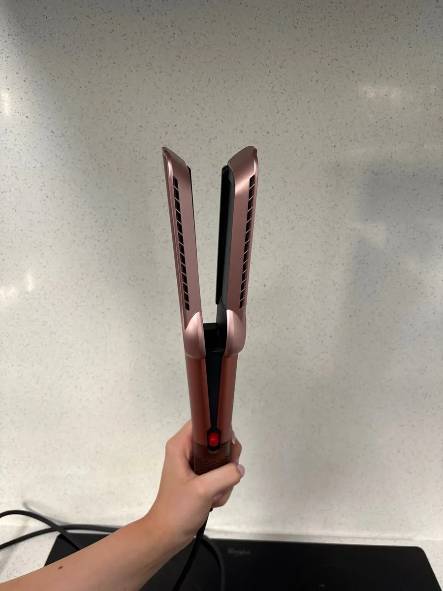 Dyson airstrait - Image 4