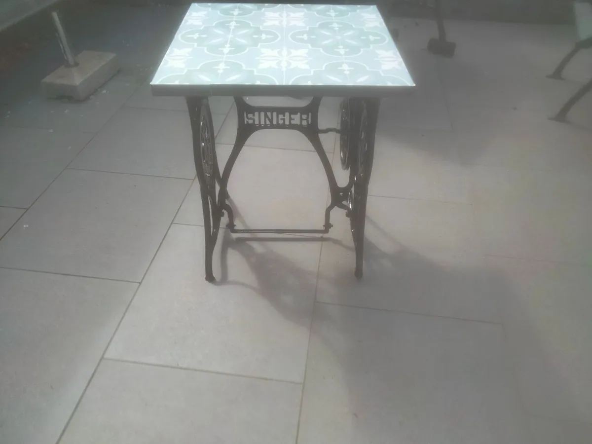 Singer cast  iron base Patio Garden  Table - Image 2