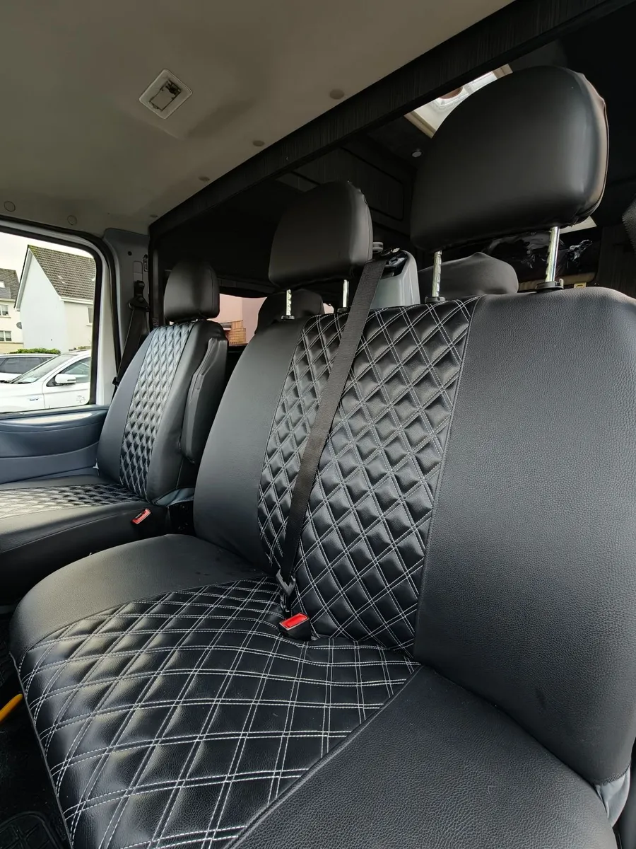Camper Van - 100% TURN KEY - FORD TRANSIT - Image 4