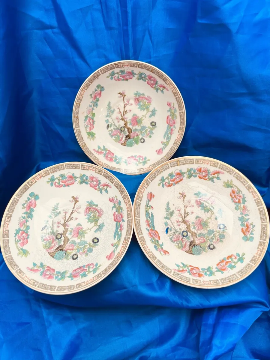 Arklow dishes - Image 1