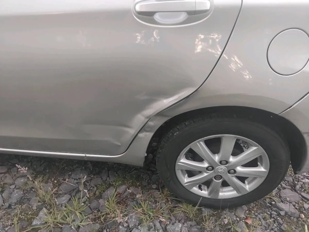 2012 Toyota Yaris 1.4 D4d - Image 4